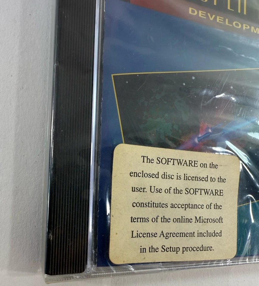 Microsoft Developer Network Development Library April 1995 - Sealed with Key - Image 2 of 4