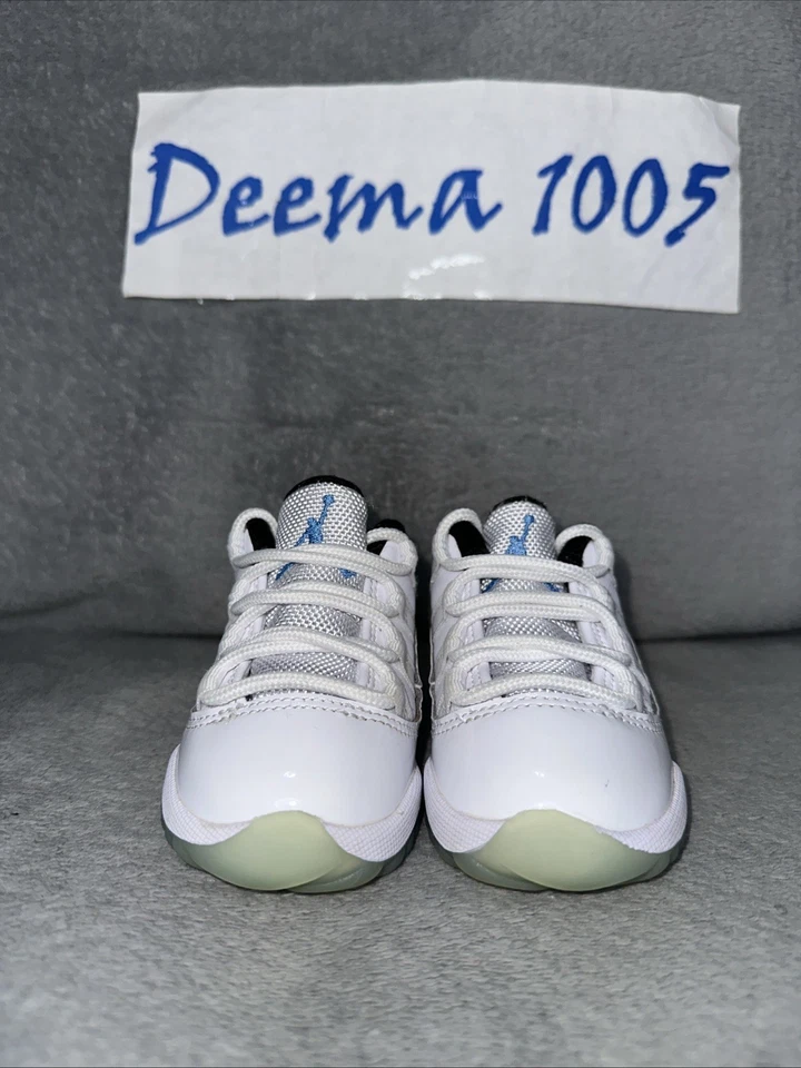 Zapatos deportivos bajos retro Air Jordan 11 para niños pequeños 'Legend Blue' 505836 117 talla 6C Foto 4 de 4