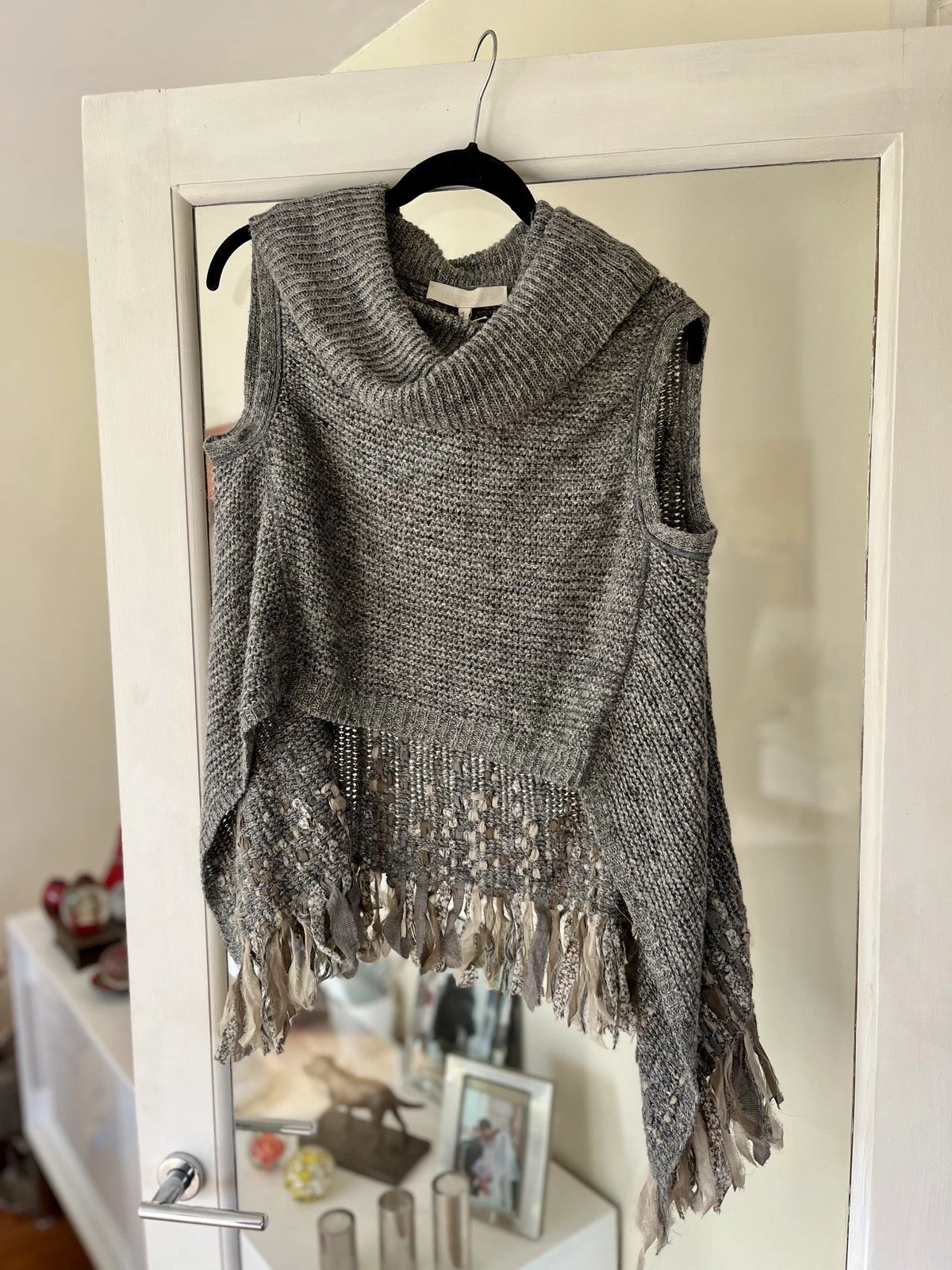 BNWT! Lovely Unique Designer Vanessa Bruno Grey Tassel Fringe Poncho Jumper £365