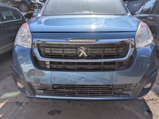 PEUGEOT PARTNER TEPEE MK2 HORIZON 2017 FRONT BUMPER WITH FOG LIGHTS IN BLUE KGQ