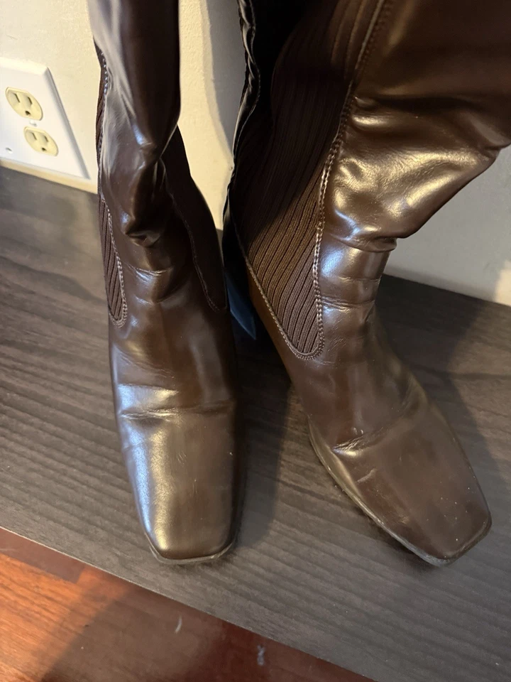 Botas hasta la rodilla Journee con pantorrilla ancha de Journee Collection talla 9,5 Foto 4 de 4