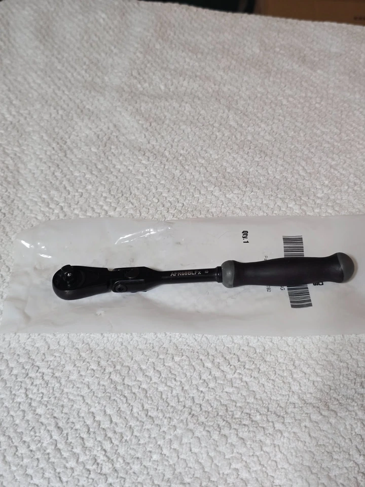 Matco Tools AFR68BLFSG 1/4" Drive 7.75" 88 Dientes Bloqueo Flex Cabeza Trinquete Negro Foto 4 de 4