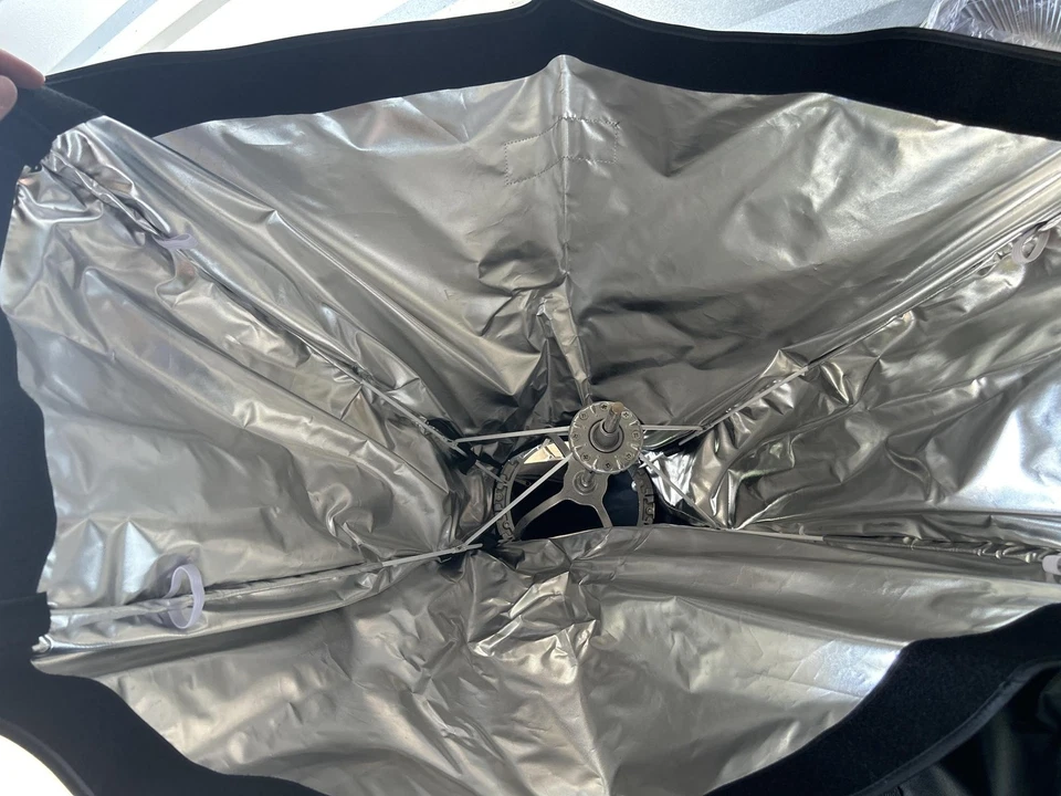 Fotodiox EZ-Pro 9x36in (22x90cm) Strip Softbox - Quick Collapsible Softbox with - Image 4 of 4