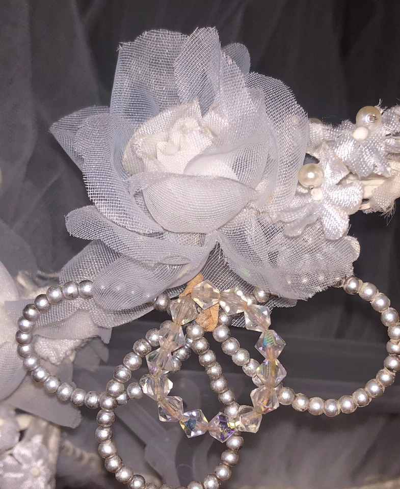 Velo de novia de colección perla, diamantes de imitación, tocado rosa de seda 2 niveles yema de dedo red velo Foto 3 de 4