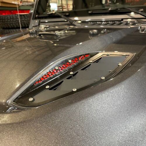 Motobilt Hood Vent Kit for 10th Anniversary Jeep JK Rubicon - Picture 2 of 8