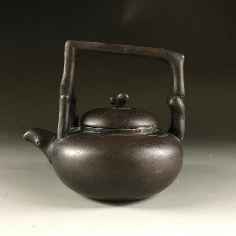 Rara tetera china de porcelana de arcilla púrpura de la dinastía Qing Foto 2 de 4