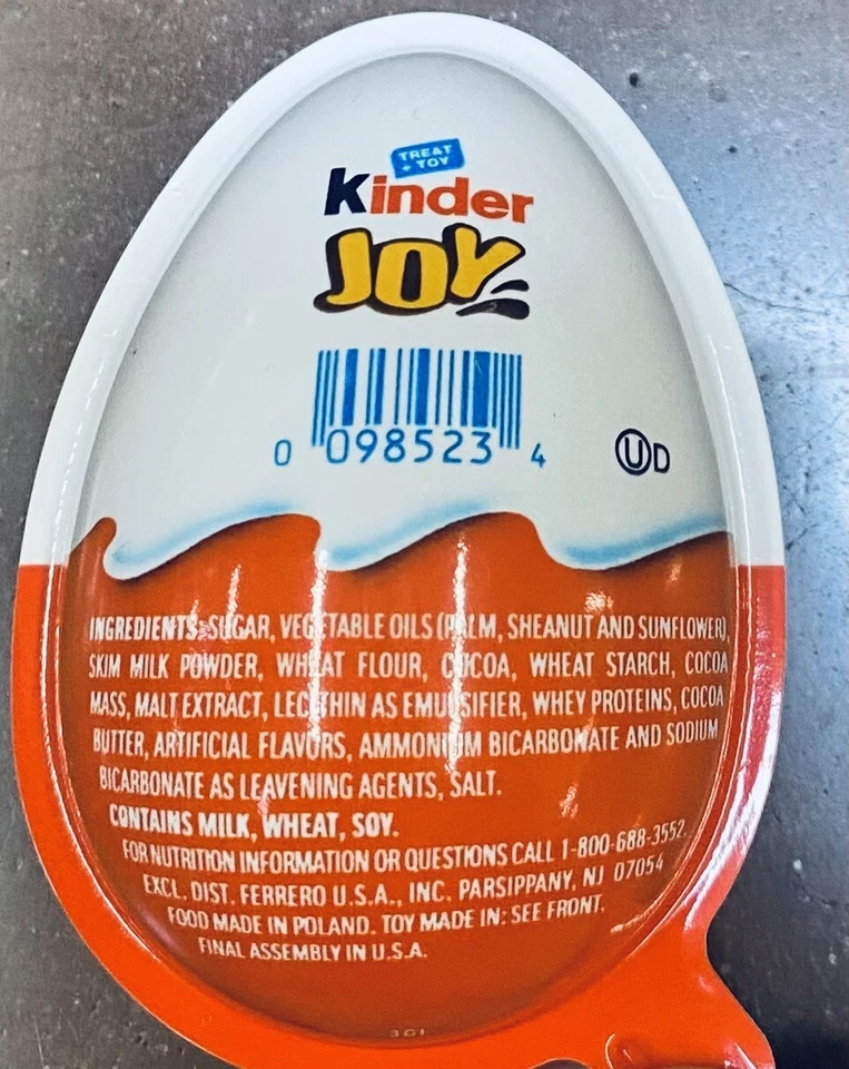 10x KINDER JOY Treat + Toy Sweet Cream Topped With Cocoa Wafer Bites .7oz 10 PK - Image 3 of 3
