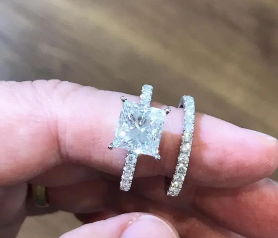 Juego de compromiso de boda de diamantes de circonita cúbica creados en laboratorio talla 6, 7, 8, 9 u 11 Foto 2 de 4