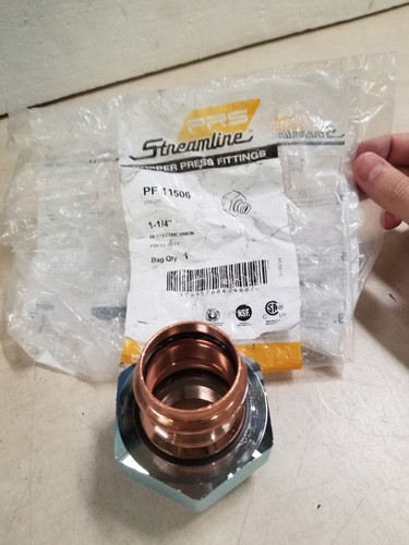Streamline Dielectric Union Copper/Steel 1-1/4'' PF11506