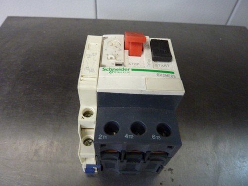 Disyuntor de arranque de motor SCHNEIDER GV2ME05 0,63-1A con GVAN11 (30360) - Imagen 2 de 10