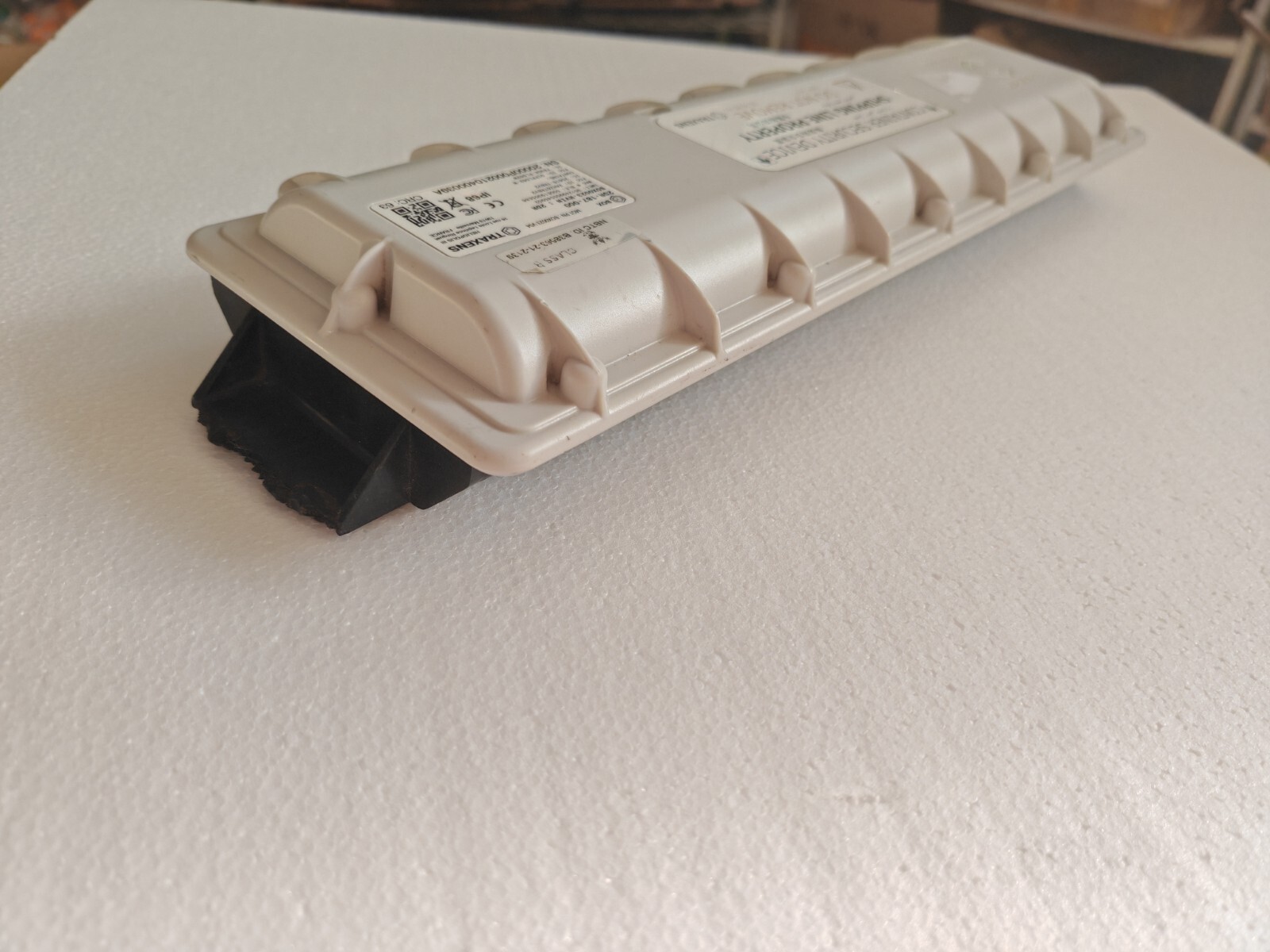 1PCS Used TRAXENS BOX0023 2DR-187-000 BOX0023-HVIN by Fedex or DHL #N9542 YF