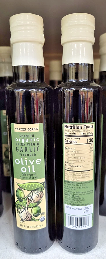Trader Joe's Spanish Organic Extra Virgin Garlic Olive Oil 8.5fl oz (2 Bottles) - Image 2 of 2
