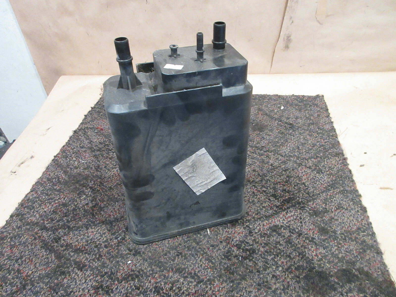 Maserati Coupe, Spyder, Gransport, Fuel Charcoal Canister, Vapor Filter #185135