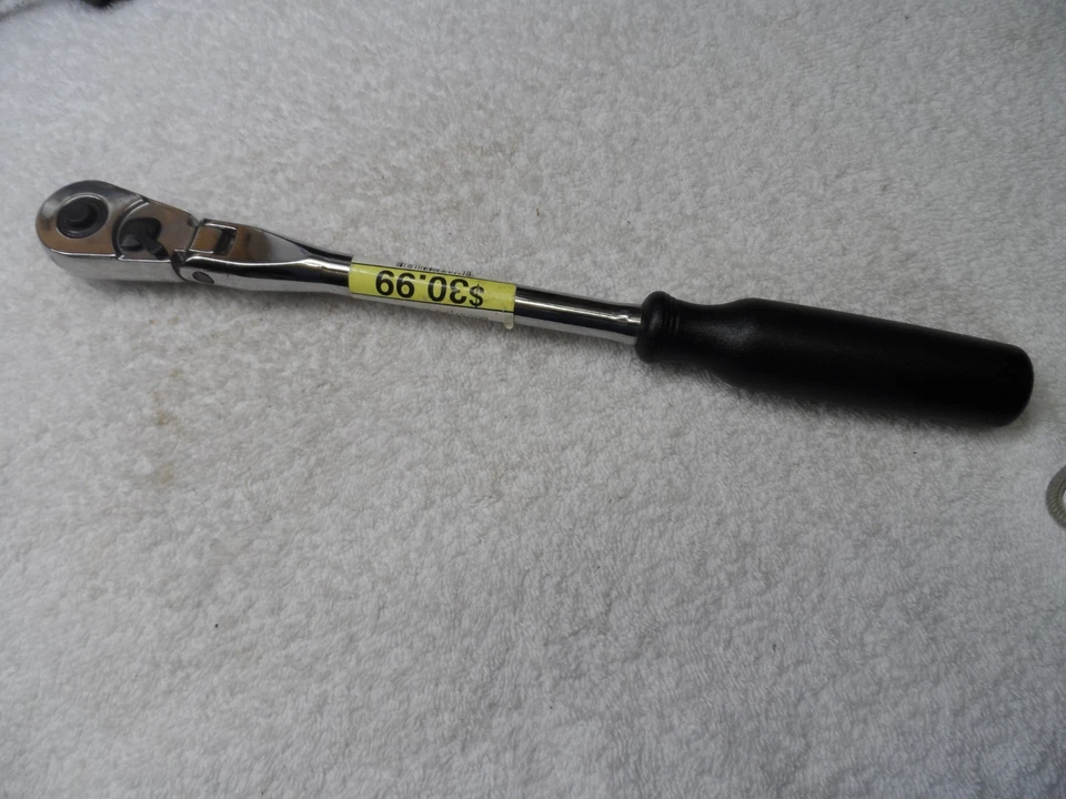 Trinquete de cabeza flexible Craftsman 3/8 Drive Ergo pulido completo, hecho en EE. UU., KZ - PN 44836 Foto 4 de 4