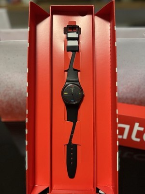 NEW  Swatch DB2L SO28B102 1984 Throwback limited Edition Watch Vintage