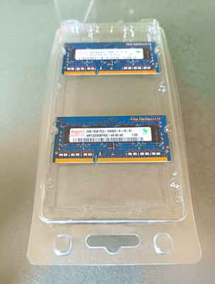 Hynix 4GB (2x2GB) DDR3 SDRAM SO-DIMM PC3-10600S HMT325S6BFR8C-H9