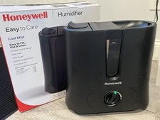 Honeywell Top Fill Cool Mist Humidifier Ultra Quiet w/ Auto Shut-Off Used