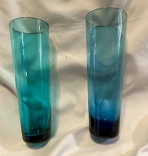 MCM Pair of Libbey 7 “Tall Cylinder Glasses Drink Ware Vases  1 Green 1 Blue Vtg