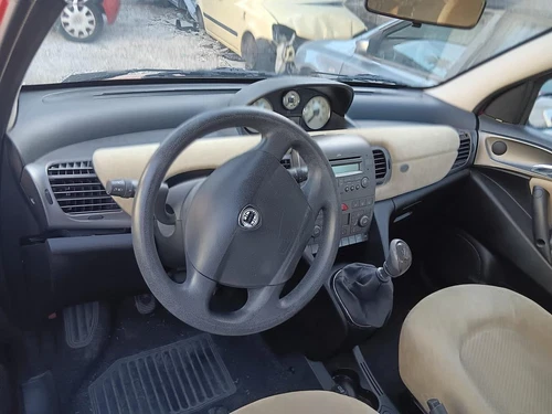 Comando Multifunzione per LANCIA YPSILON (101) 1.4 16V Argento 2004 392666 - Foto 1 di 3