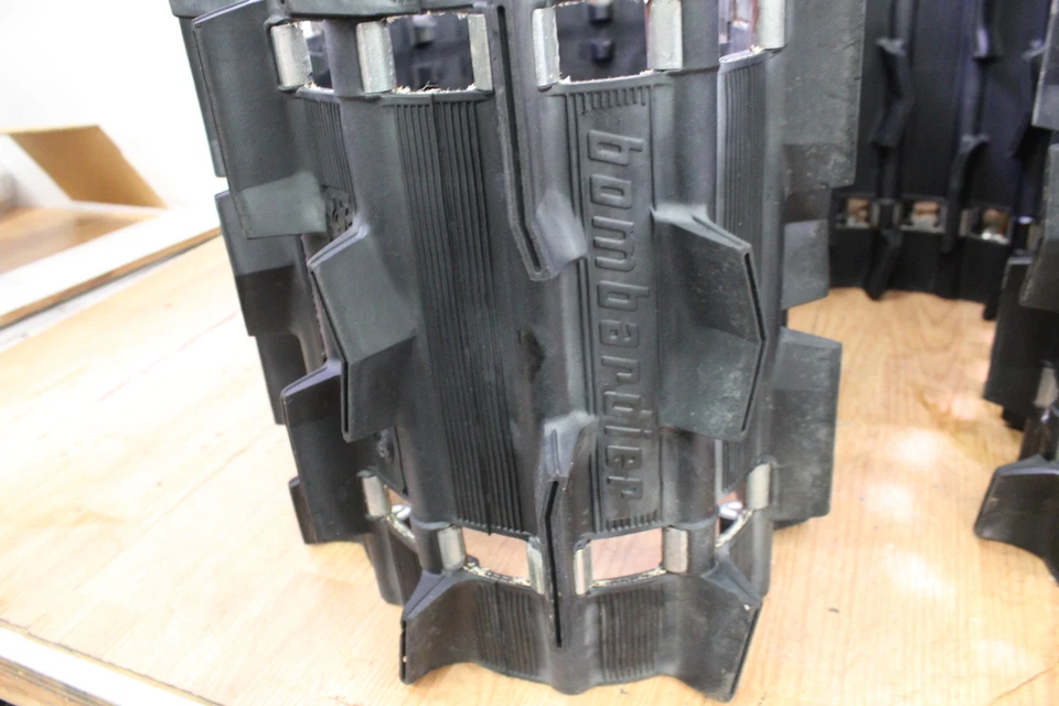 Ski-Doo Summit 670 1997 pista 136 x 15 x 1,5/2,52 Foto 2 de 4