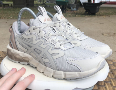 Size 7.5 / Size 9 Women - ASICS GEL-Quantum 90 3 Low White / Pink