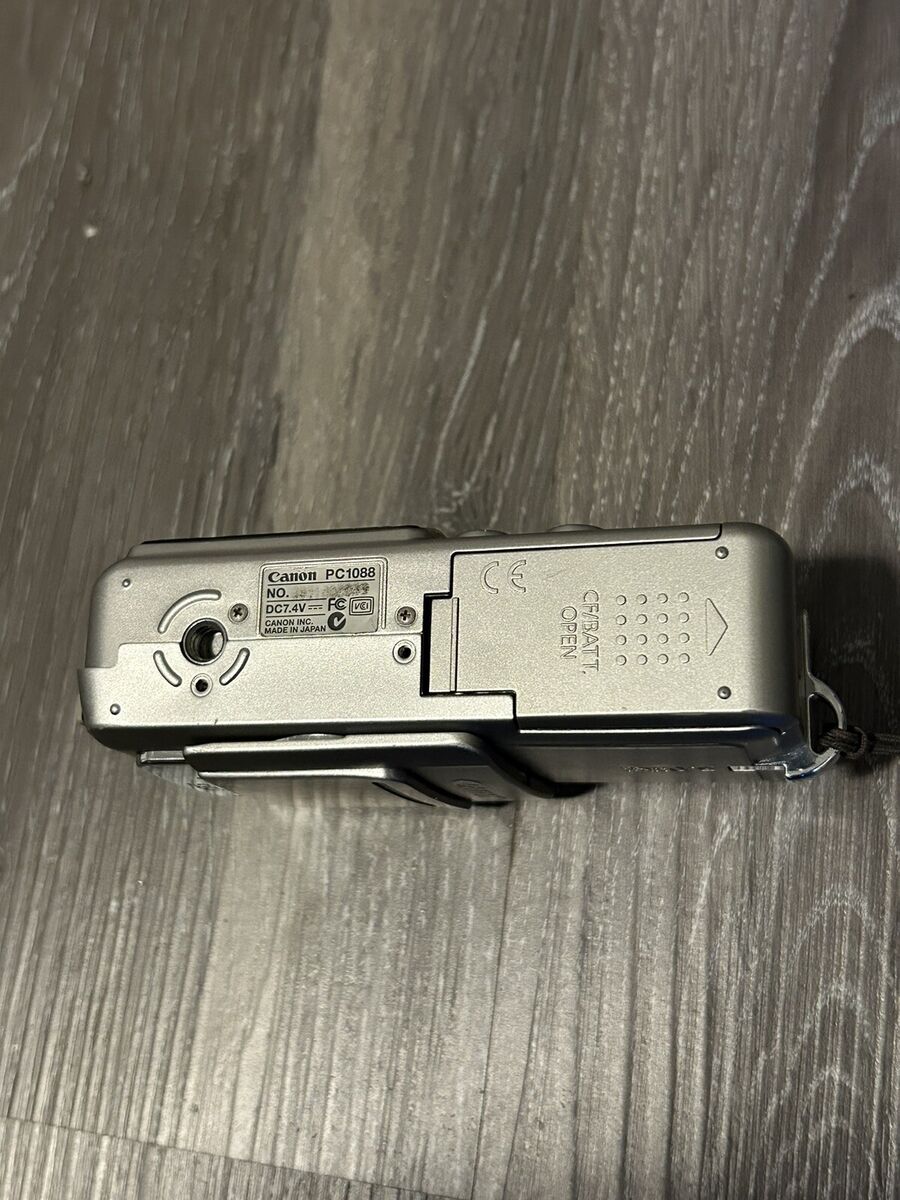 Canon PowerShot S60 5.0MP Digital Camera - Silver for sale Canon PowerShot S60 5.0MP Digital Camera - Silver for sale
