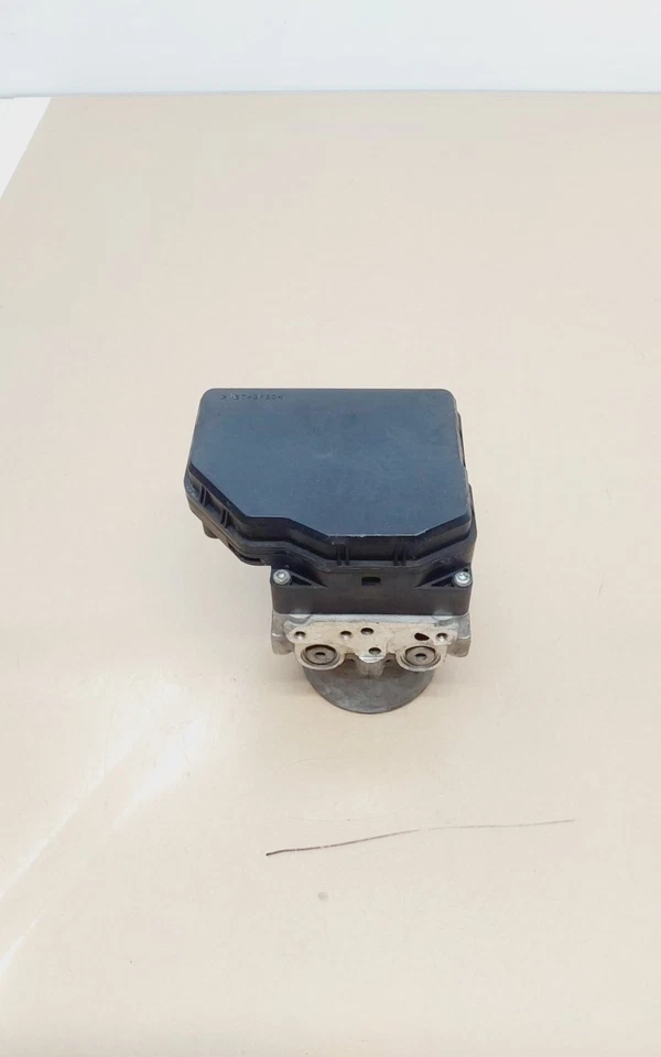 Toyota SCION TC 2011 módulo de bomba ABS freno antibloqueo 44540-21030 OEM Foto 3 de 4