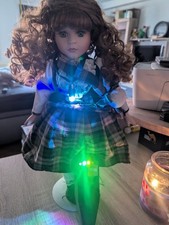 Haunted Doll Positive Energie, Porzellan Puppe