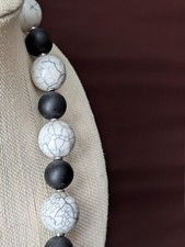 VINTAGE Round Black White-Marbled Beaded Neck...