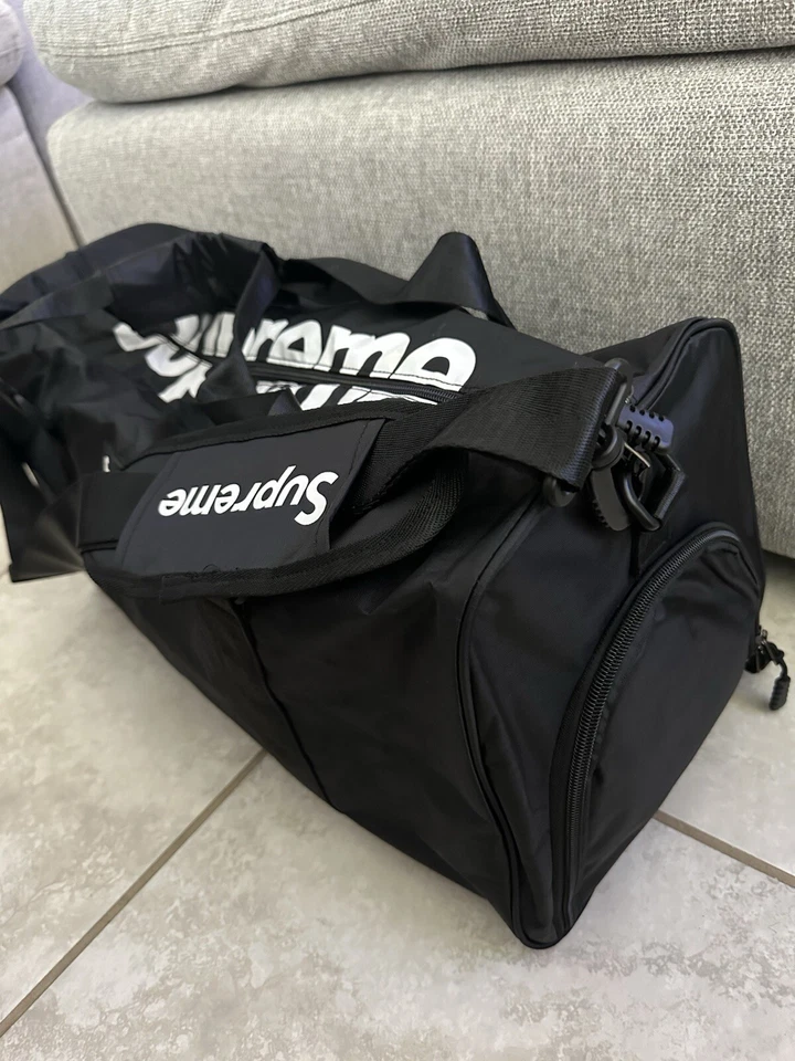 Supreme Duffle Bag Black - Image 3 of 3