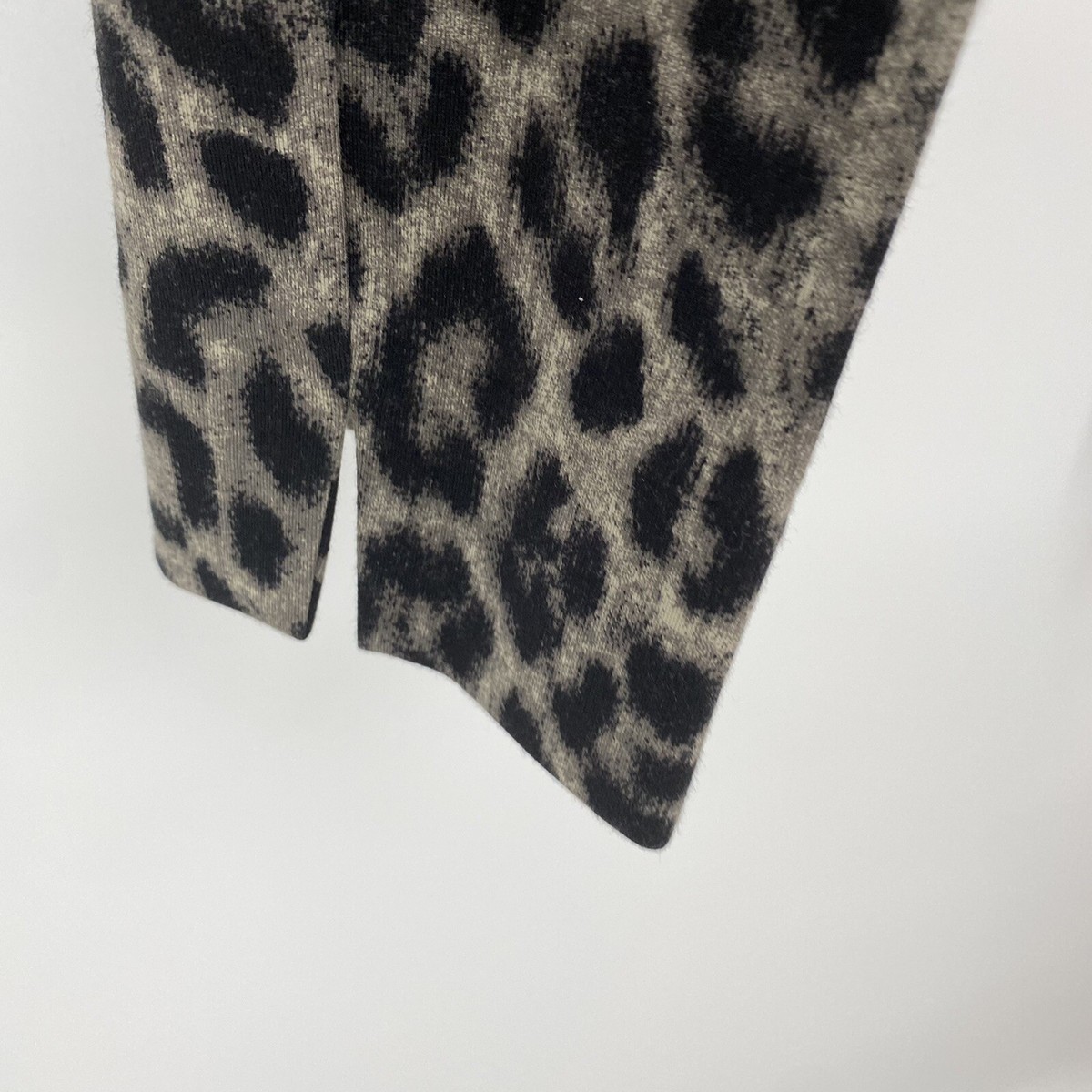 Cabi Jungle Trouser Leopard Print Pants Stretch Style #3393 Size 6  display picture 1