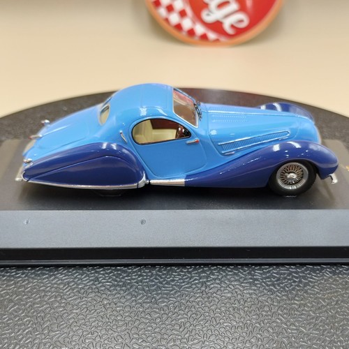 ixo Museum 1/43 Talbot Lago T150SS Figoni Falaschi 1938 Blue MUS007 - Picture 4 of 14