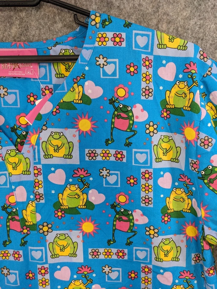 Hub A Dub Scrubs Top Women Extra Large Blue Green Pink Frogs Flowers Hearts Sun - Image 2 of 4