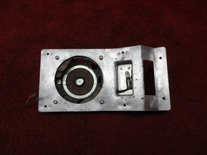 Cessna 150M Overhead Light Console Support W/ Light & Speaker PN 0470112-1