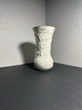 LENOX American by Design Floral Meadow Vase with Gold Trim Made In USA 8"