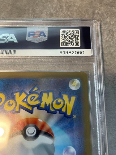 PSA9 Pokemon Japanese Pikachu masterball Holo 025/165 Pokemon 151 sv2a - Picture 10 of 12