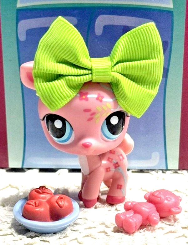 LITTLEST PET SHOP LPS AUTHENTIC POSTCARD REINDEER DEER 1356 ACCESSORIES