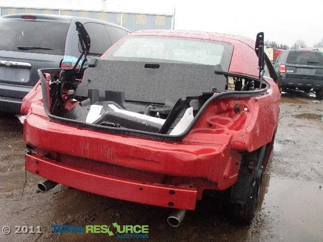 Buje de rueda delantero usado se adapta a: Chrysler Sebring 2010 delantero con ABS grado A delantero Foto 4 de 4