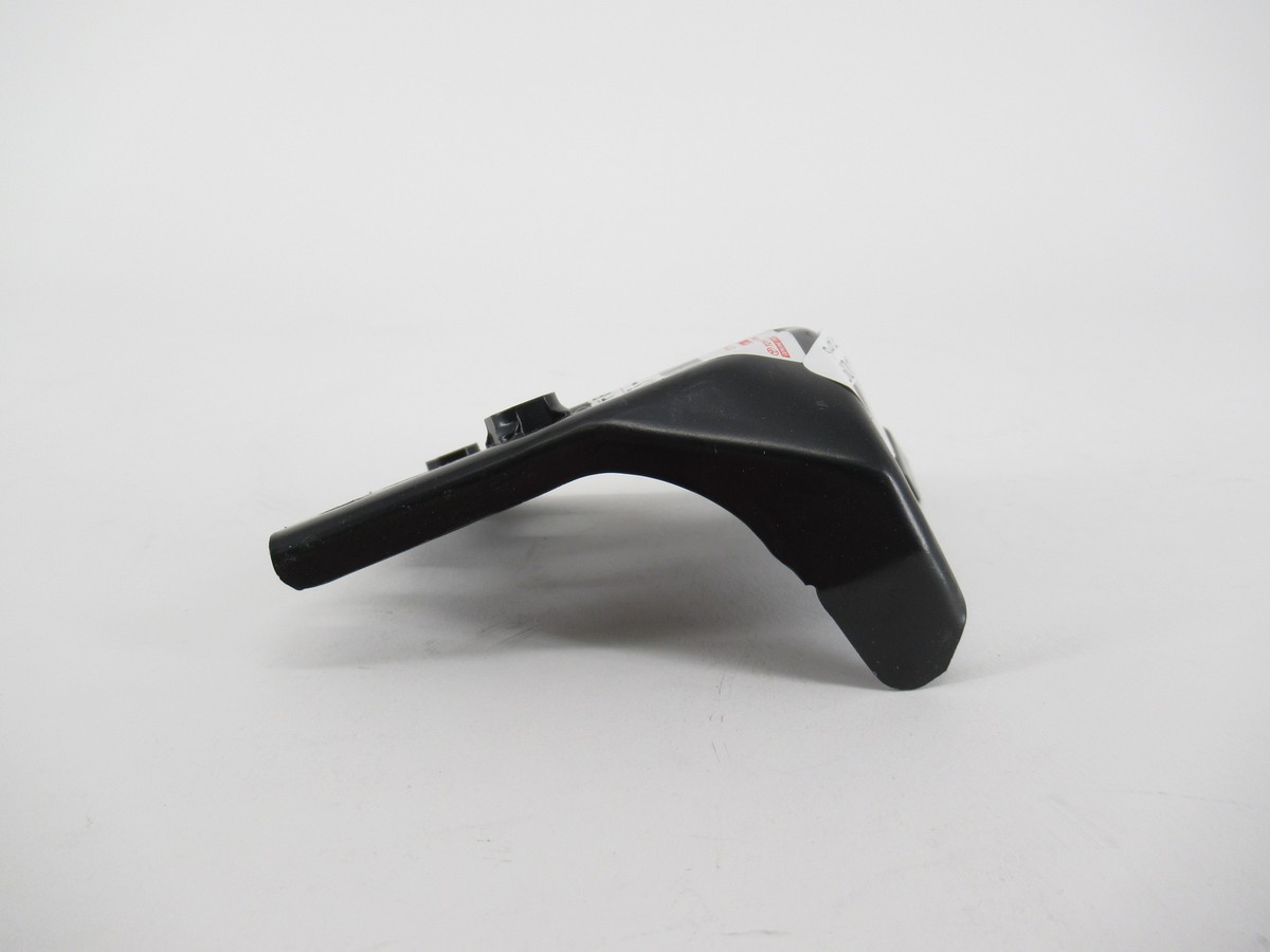 Genuine OEM Toyota 53785-06010 RH Front Fender Gusset 19-21 Avalon