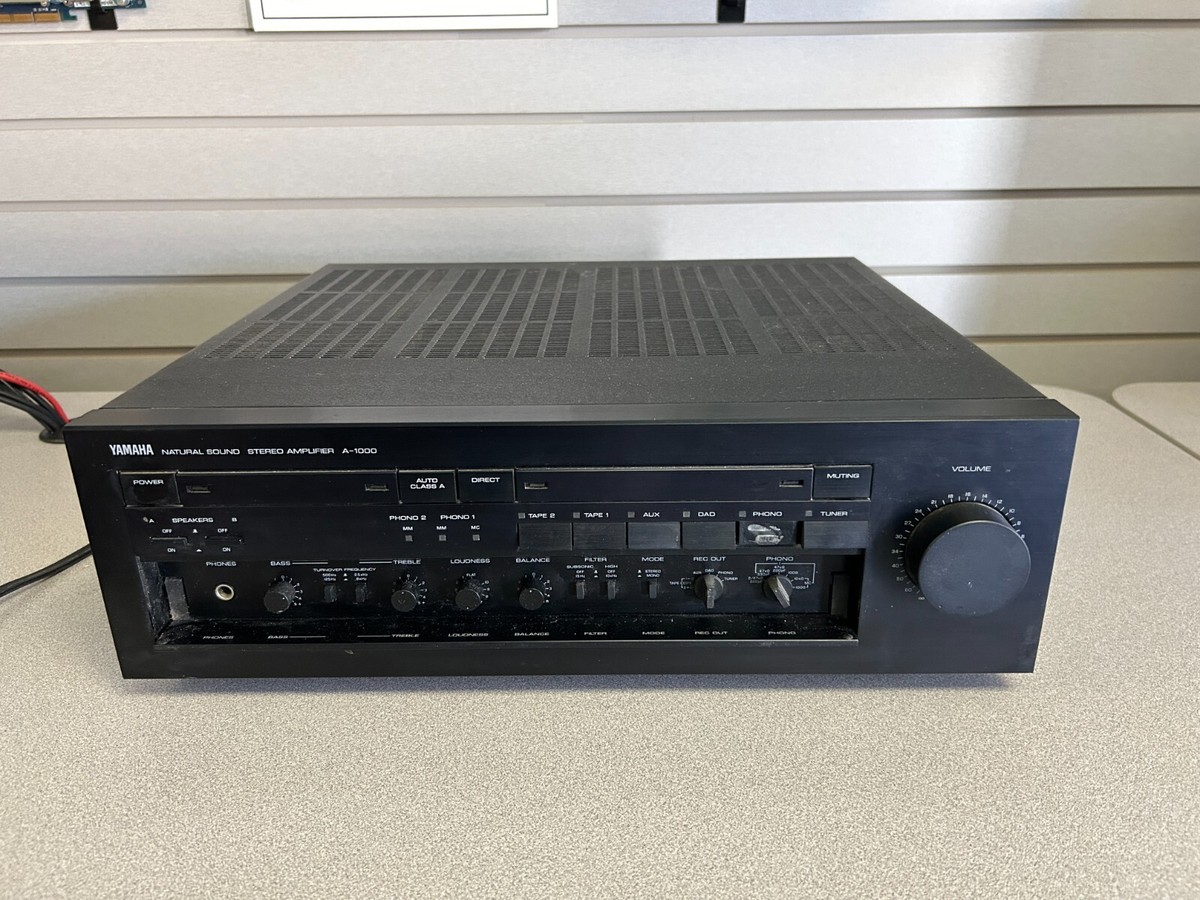 ド*ィ様 YAMAHA STEREO AMPLIFIER A-1000 ジャンク Yamaha A-1000 Integrated Amplifier. Works, but has a couple