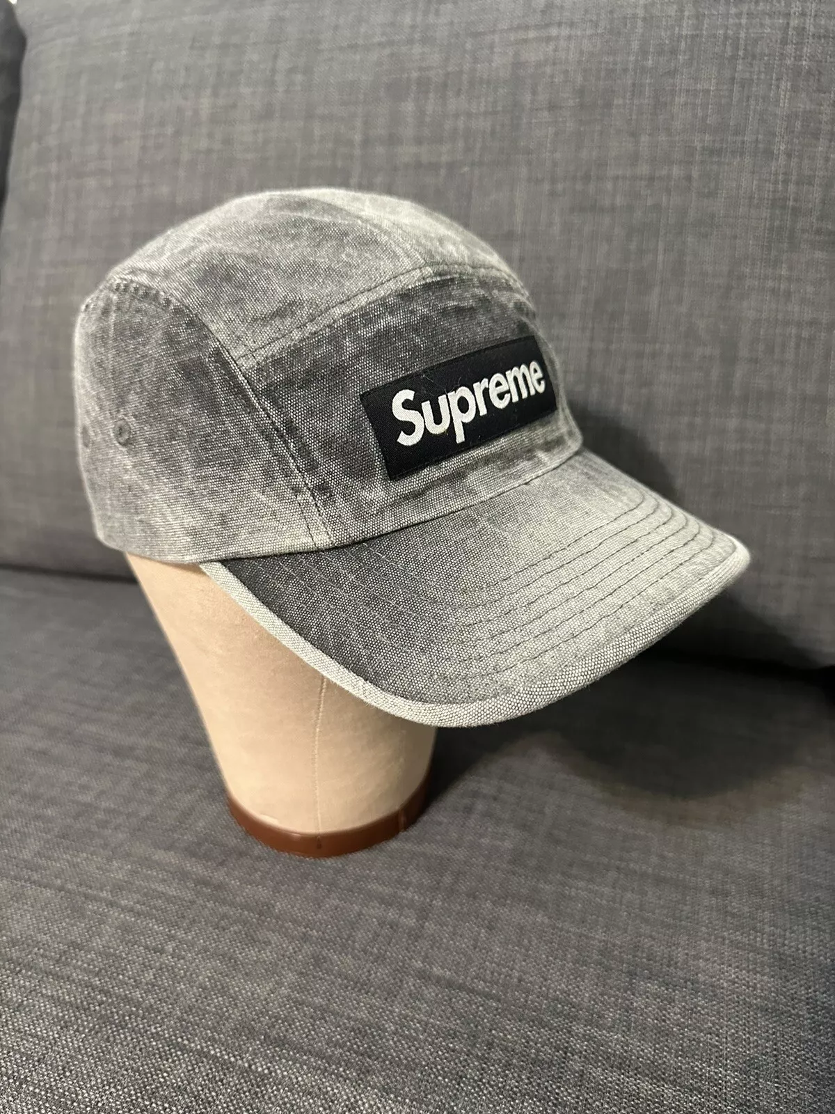 Chapeau / casquette réglable en denim SUPREME 
