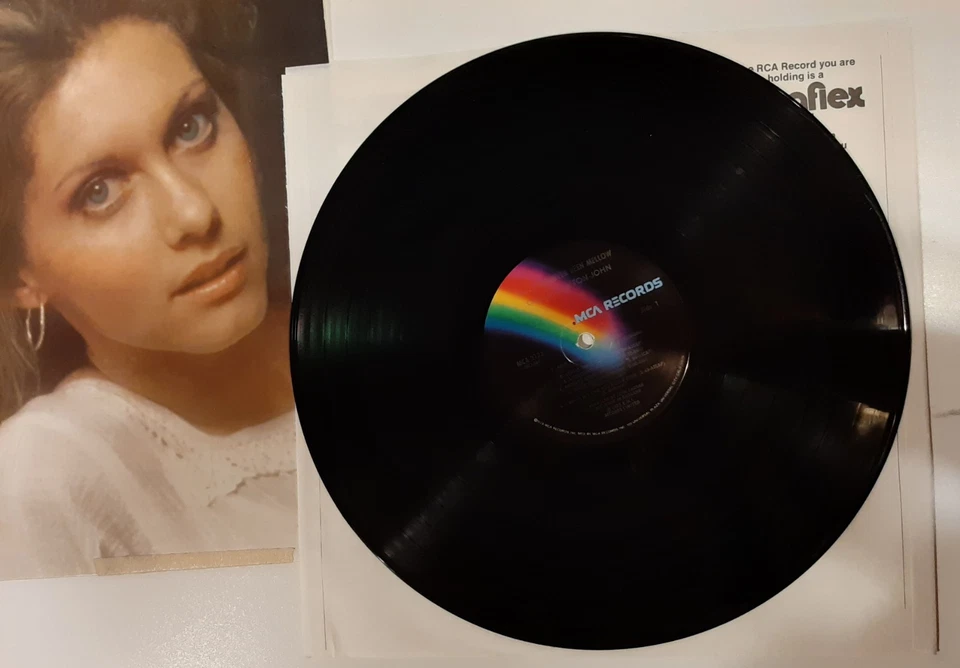 Olivia Newton-John Have You Never Been Mellow  12" Vinyl LP  EX Cond. Like New Foto 2 de 4