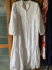 Traum Kleid Zara M Lochstickerei weiß Spitze Sommer Party 38 Midi oversize neuw.