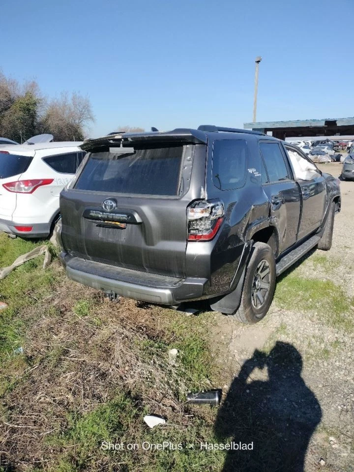 Toyota 4 Runner 2019 montaje de palanca de cambios transmisión Foto 4 de 4