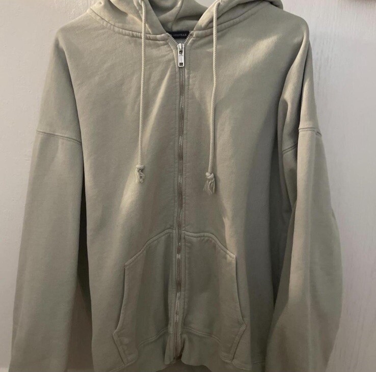 Oversized Brandy Depop Brandy Melville Hoodie Zipper Carla Hoodie