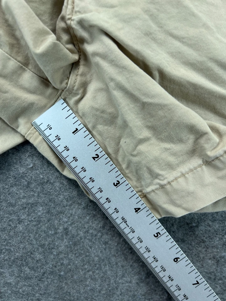 Old Navy Khaki Shorts Womens 4 Beige Chino Mid Rise Twill Casual Ladies 1 - Image 4 of 4