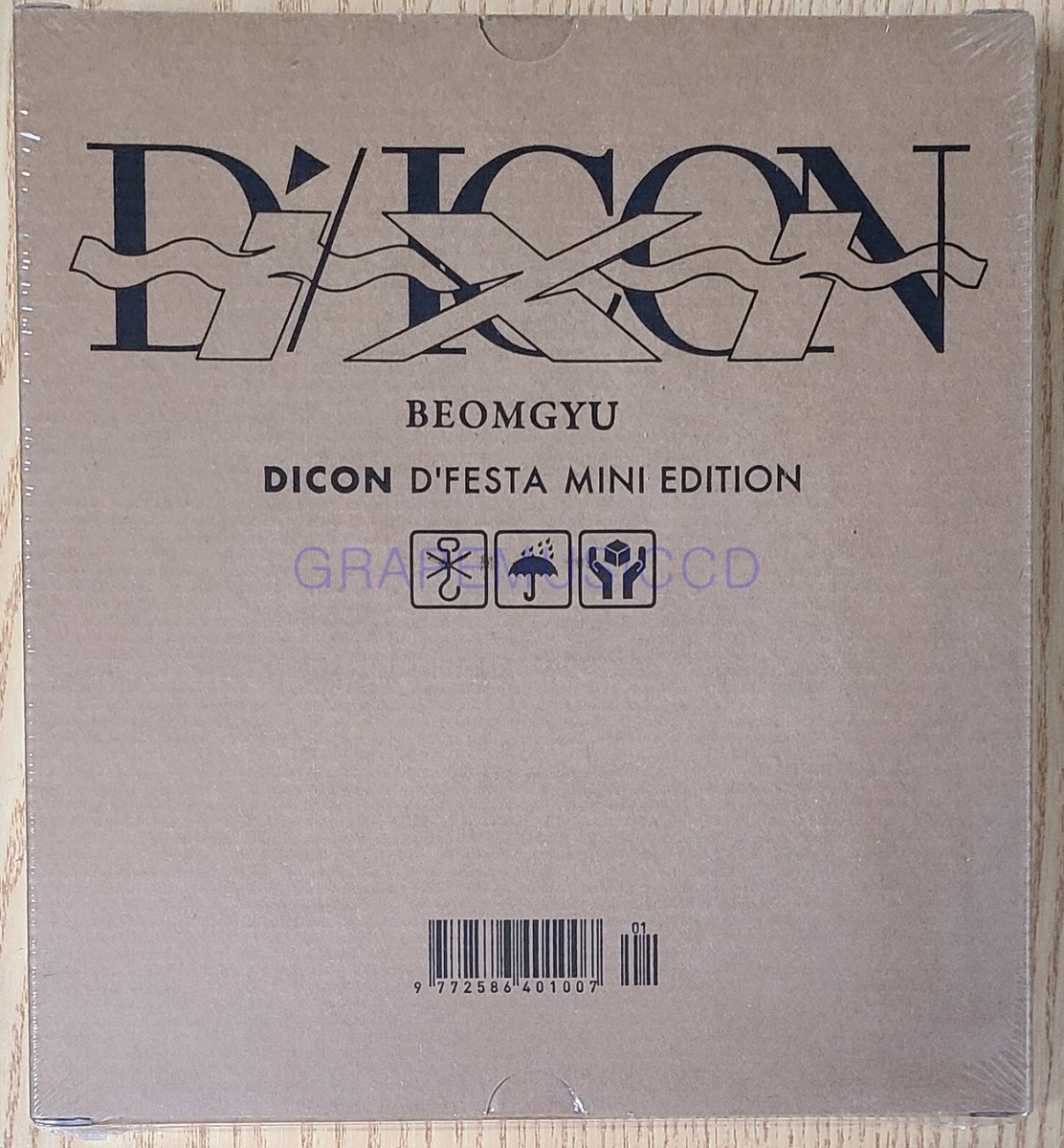TXT DICON D'FESTA MINI EDITION 102 PHOTOCARD SET + PHOTOBOOK +