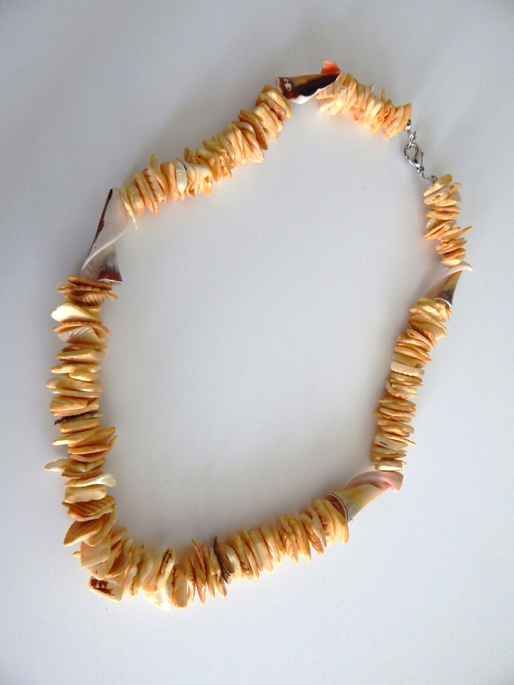 Boho Yellow Salmon Sea Shell Chunky Collar Vintage Necklace Beach Surf