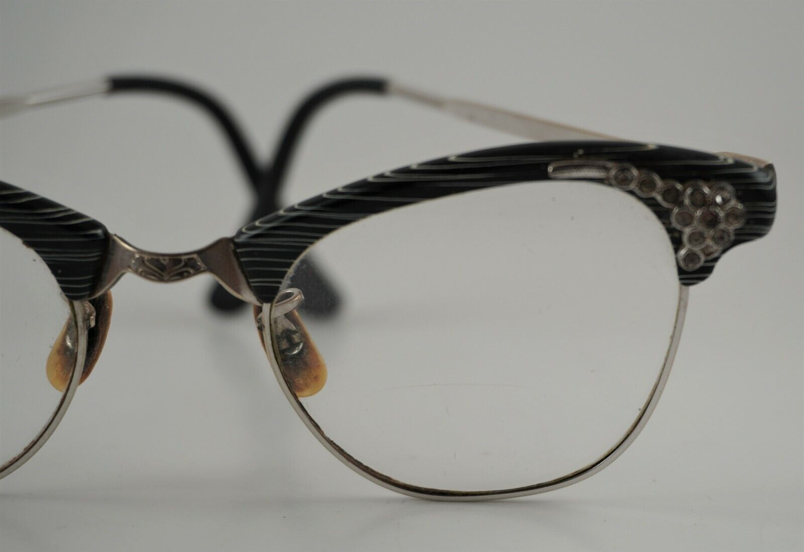 Vintage Artcraft Cat Eye 1/10 12K GF Glasses w/ Bifoc… - Gem