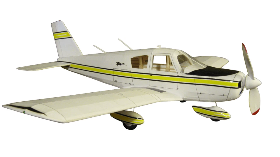 Guillow's Aereo Balsa Piper Cherokee 140 tagliato al laser Scala 1:20 - Immagine 2 di 4